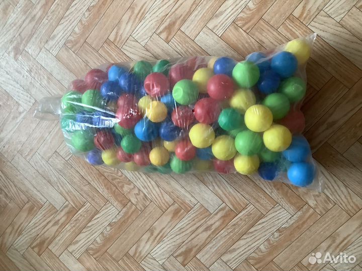 Шариками для сухого бассейна