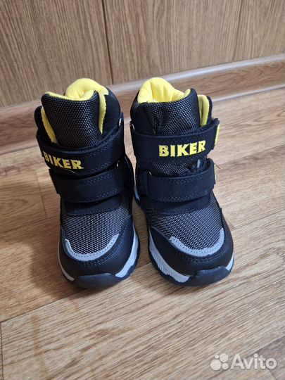 Ботинки зимние 22