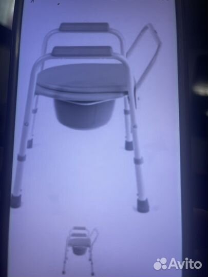 Кресло-стул с санитарным оснощением