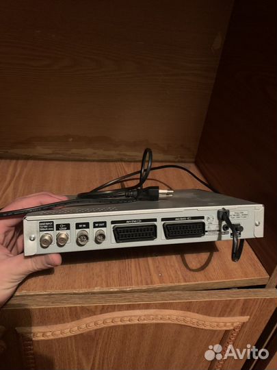 Ресивер Samsung DSB-S300V