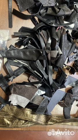 Изделия и кусочки натуральной кожи