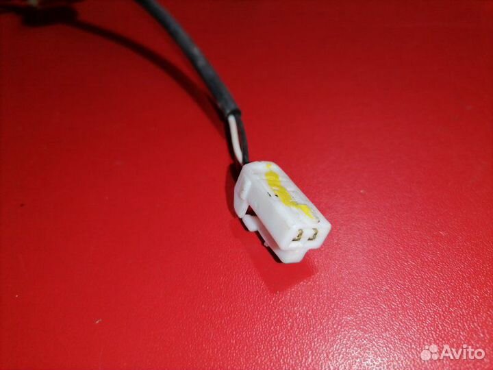 Провод датчика abs задний правый Toyota Corolla