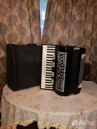 Аккордеон Royal Standart полный
