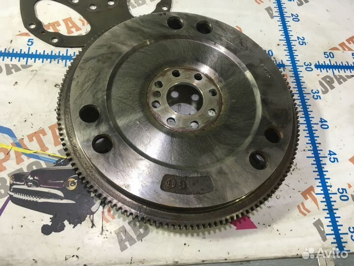 Мерседес Вито Планшайба Маховик