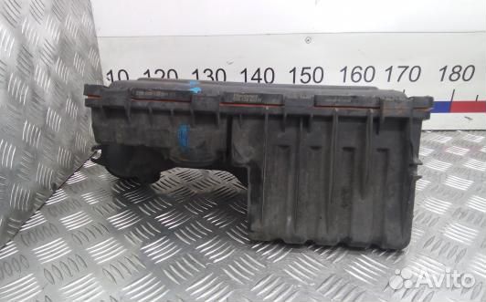 Корпус воздушного фильтра volkswagen golf 6 (SEA32