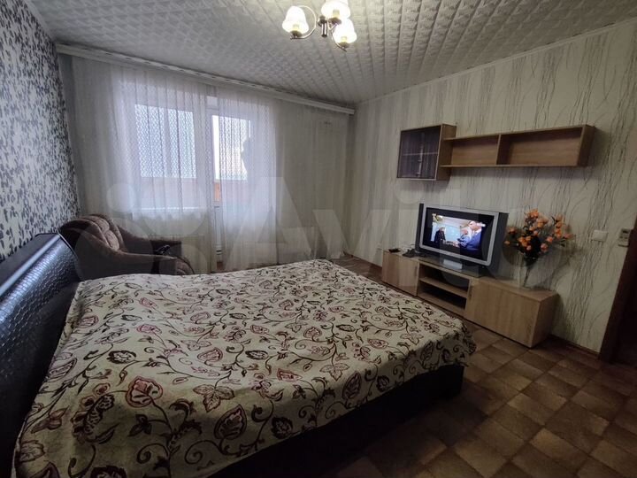 1-к. квартира, 42 м², 7/17 эт.