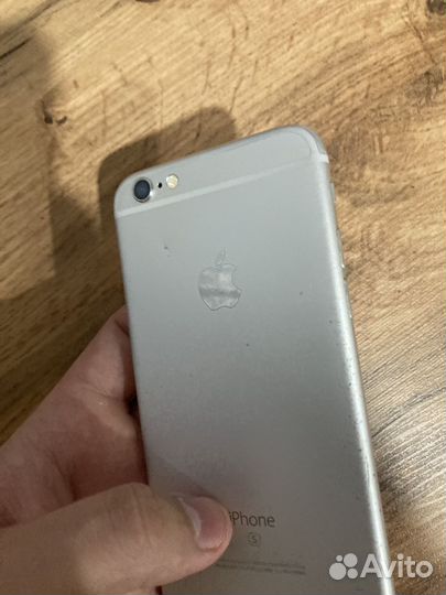 iPhone 6S, 64 ГБ