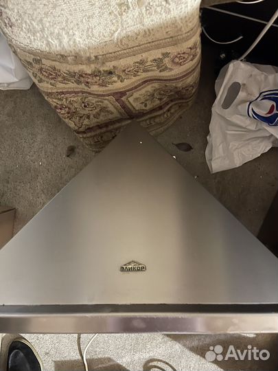 Вытяжка для кухни 60 см elikor