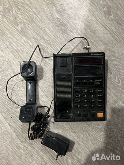 Ретро телефон