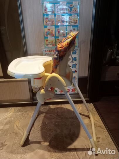 Стульчик для кормления