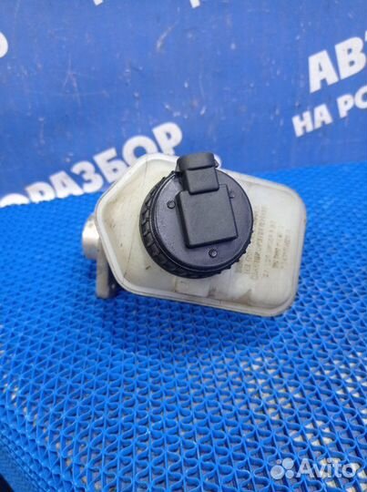 Главный тормозной цилиндр Daewoo Nexia седан A15MF