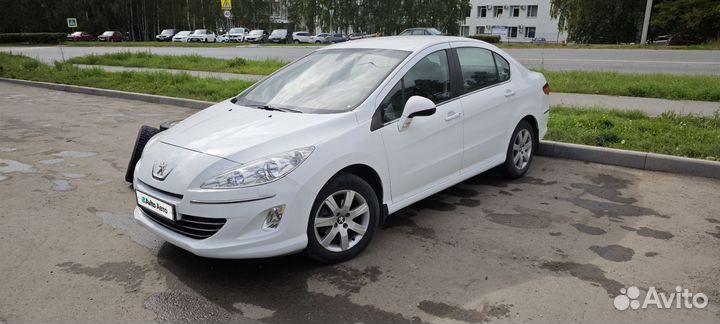 Peugeot 408 1.6 МТ, 2012, 115 000 км