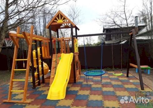 Детская площадка для лета и зимы