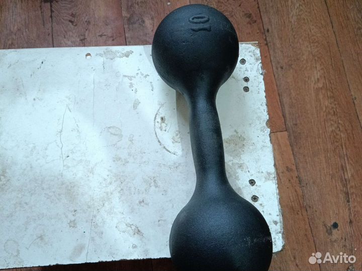 Гантели 2 по 10 кг