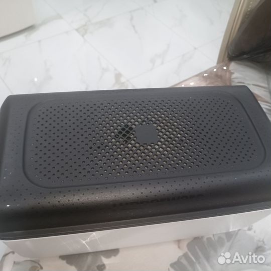 Tupperware хлебница