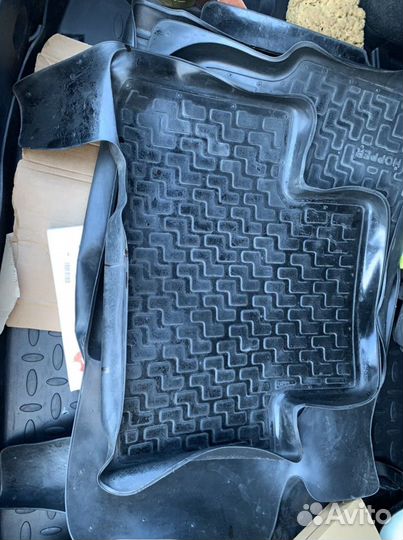 Автополики Toyota Rav-4