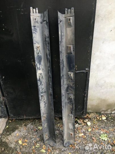 Накладки порогов rrs LR018175 LR018176