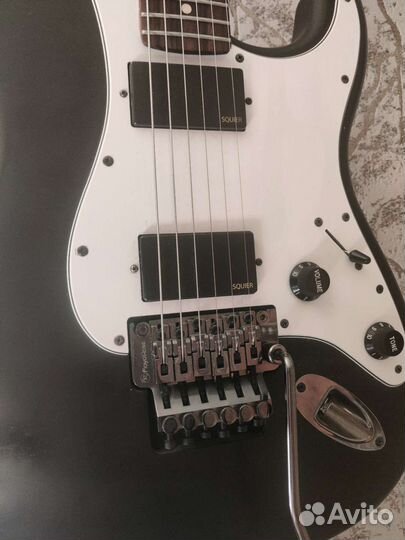 Fender squier SQ cont strat 2H RVS