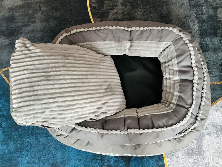 Лежанка для собак