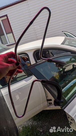 Вешалка автомобильная