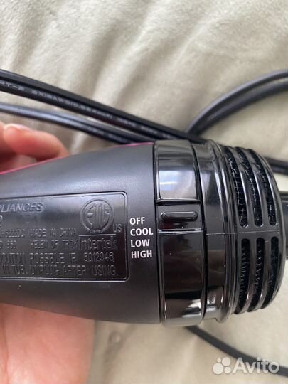 Фен-щетка Revlon