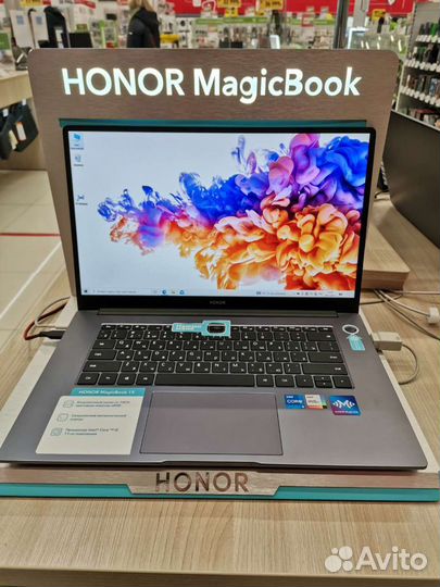Honor. i5-10210U. Металлический. Мощный