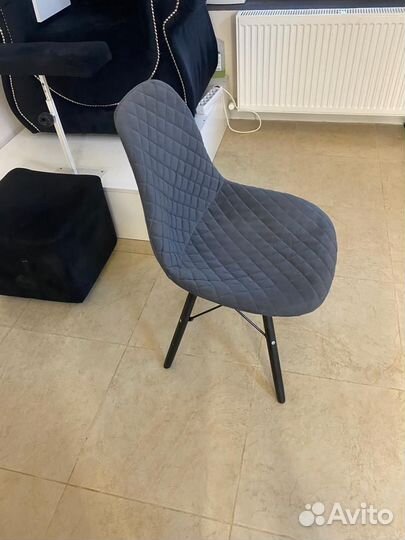 Стол маникюрный