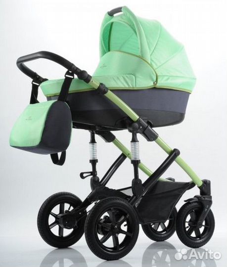 Новая коляска 2 в 1
