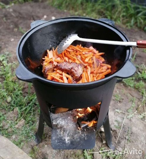 Казан чугунный 12 литров с печкой