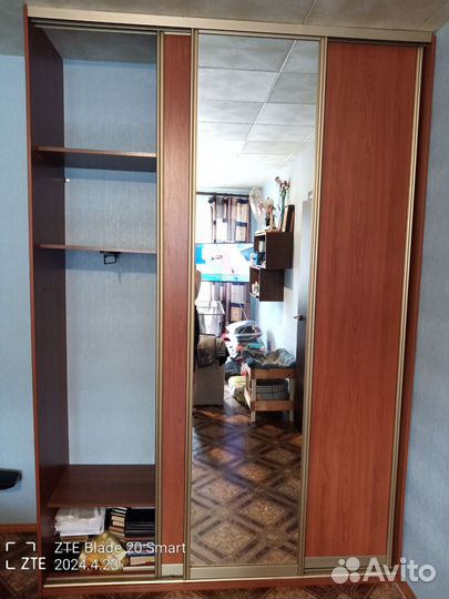 Шкаф купе с зеркалом бу