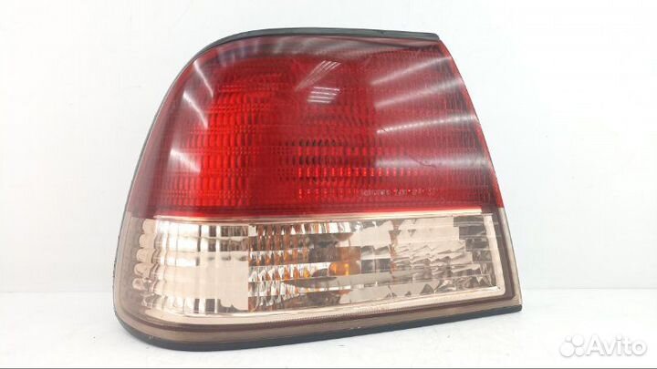 Стоп левый Nissan Sunny FB15