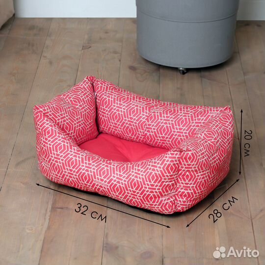 Лежанки для кошек и собак (новые)