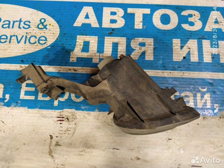 Птф правая Nissan Maxima A33 00-06