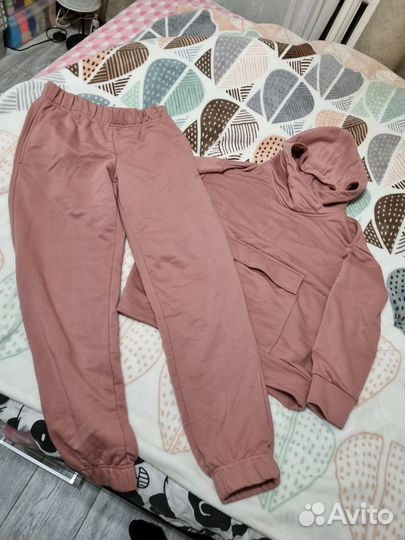 Костюм женский 44-46