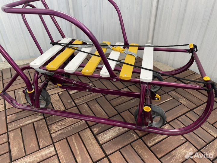 Санки с колесиками детские