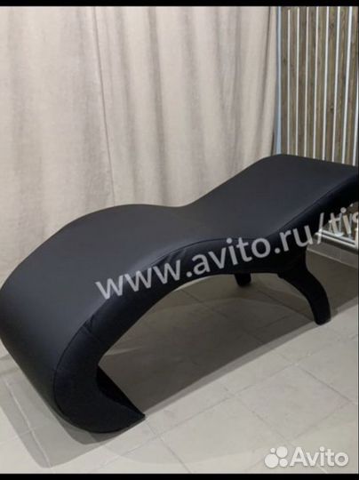 Анатомическая Кушетка