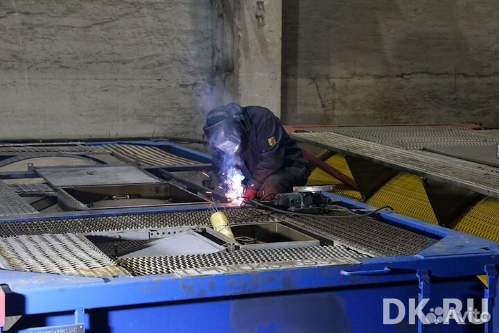 Электрогазосварщик по ремонту контейнеров