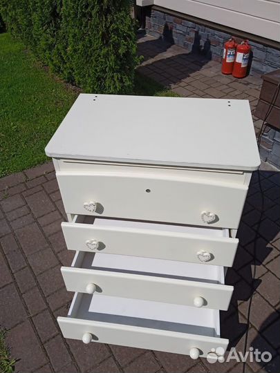 Комод пеленальный со встроенной ванночкой