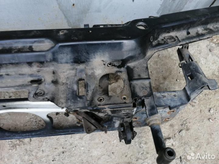 Передняя панель (телевизор) BMW 3er E46