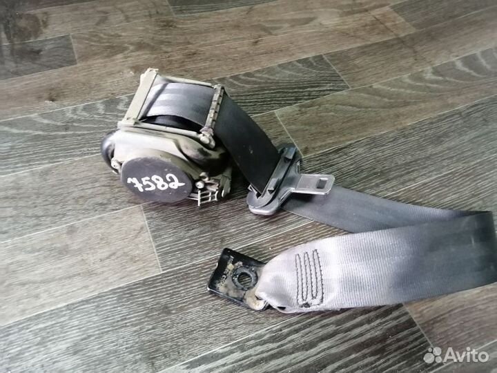 Ремень безопасности задний левый Рено Меган 2