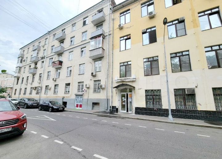 Здание, 1154.1 м² + Участок 403 м²