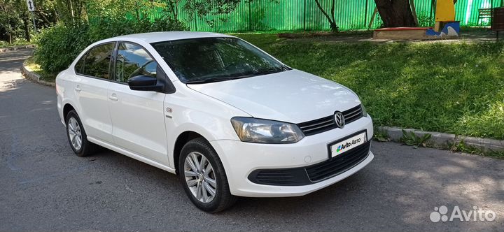 Volkswagen Polo 1.6 AT, 2013, 93 150 км
