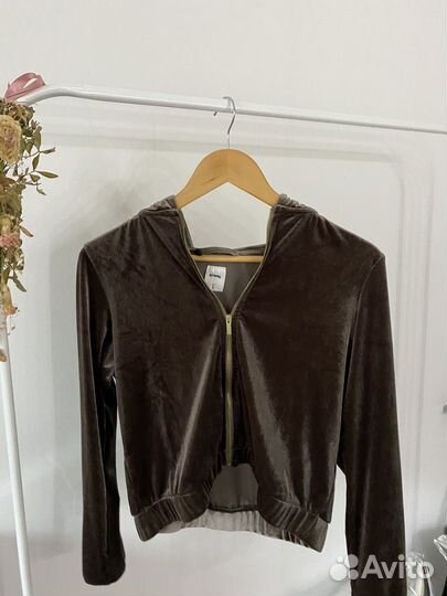 Кофта с капюшоном