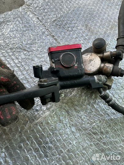 Передняя система дискового тормоза Honda Dio 28/35