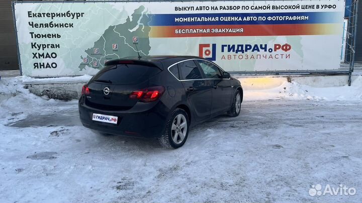 Разбор Opel Astra J. Выкуп авто