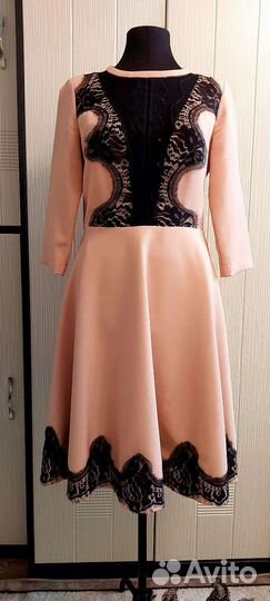 Платье Lusio 44 размер, новое