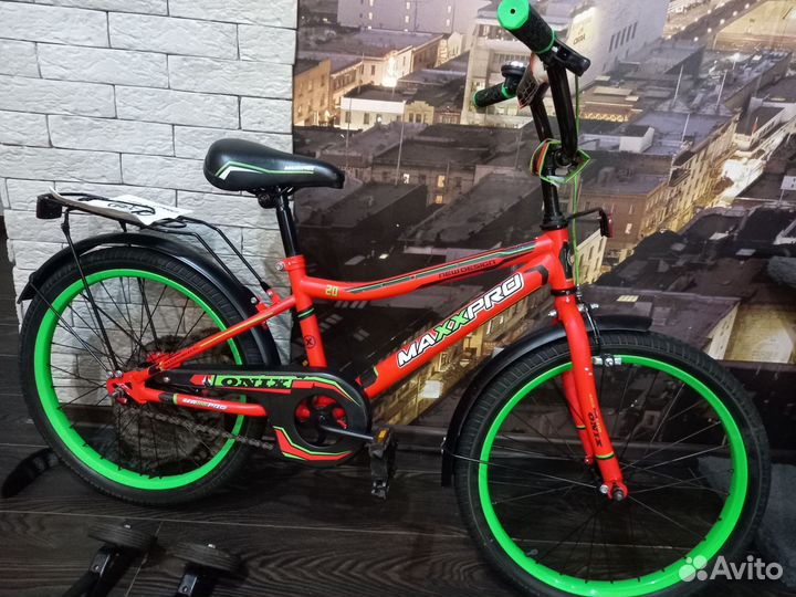 Детский велосипед MaxxPro R-20