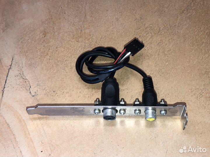 Планка вывода S-Video + RCA