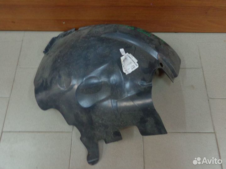 Megan Scenic Подкрылок передний левый новый