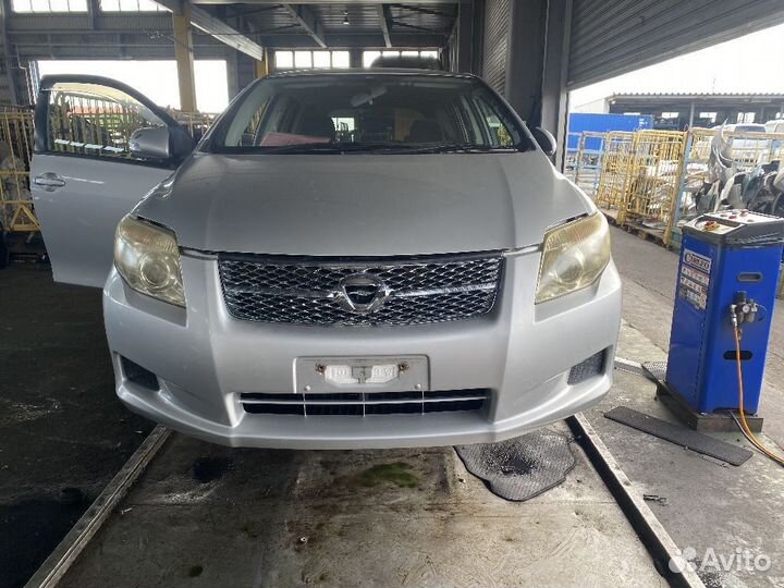 Полка багажника Toyota Corolla fielder NZE144